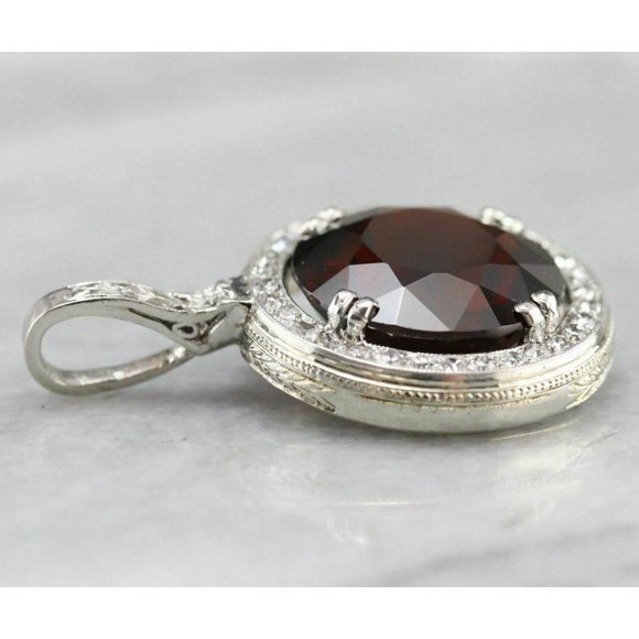 Vintage Art Deco 1930s 13.7 ct Deep Red Garnet 0.48 ct Diamond Platinum Pendant - Picture 4 of 9